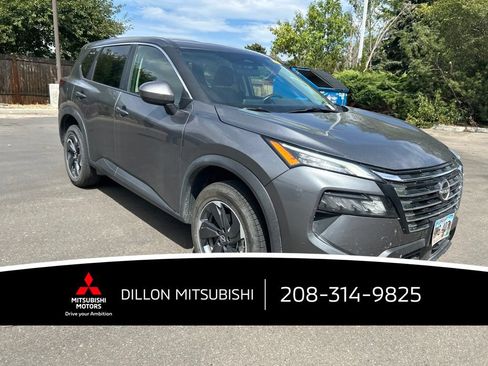 Used 2025 Nissan Rogue SV AWD/4WD image 22