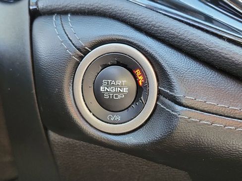 Certified 2021 Dodge Durango SXT image 11