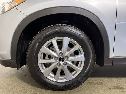 Used 2016 MAZDA CX-5 Touring image 11