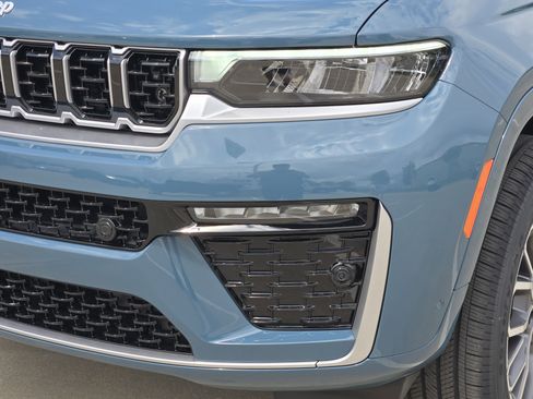New 2026 Jeep Grand Cherokee Summit AWD/4WD image 6
