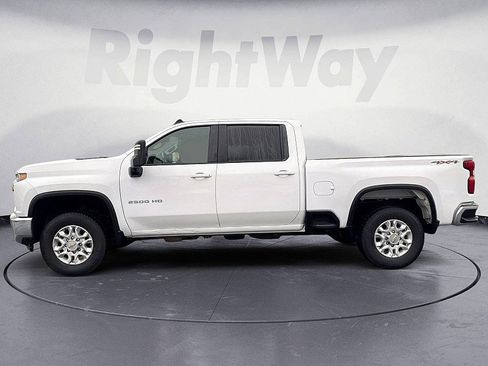Used 2022 Chevrolet Silverado 2500 LT w/ Fleet Comfort Package image 2