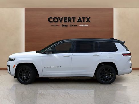New 2026 Jeep Grand Cherokee L Summit w/ Obsidian Package AWD/4WD image 2
