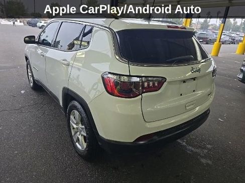 Used 2022 Jeep Compass Latitude w/ Sun and Sound Group FWD image 6