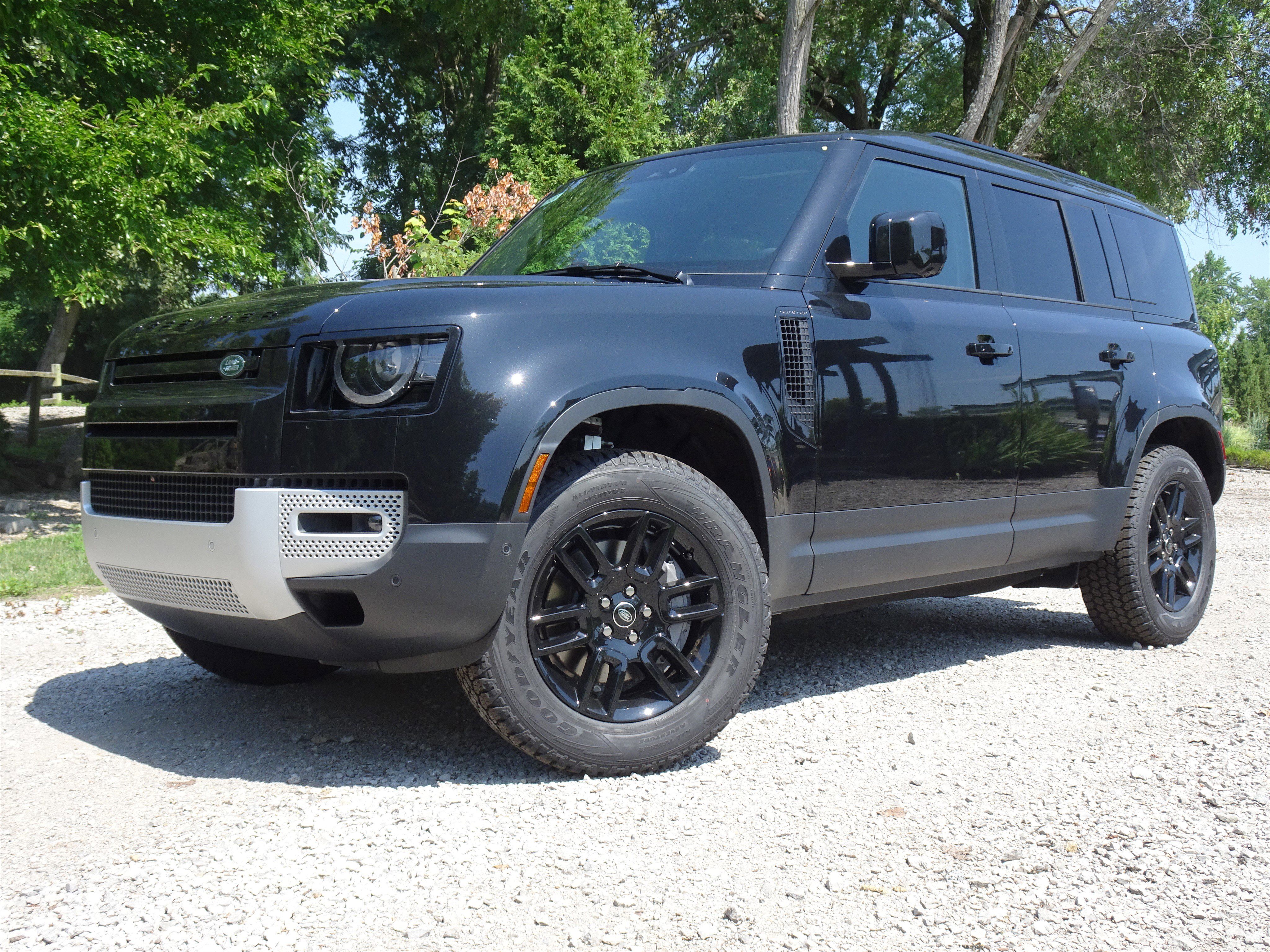 Certified 2025 Land Rover Defender 110 S AWD/4WD image 1