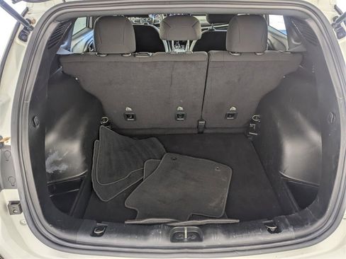 Certified 2023 Jeep Compass Sport image 17