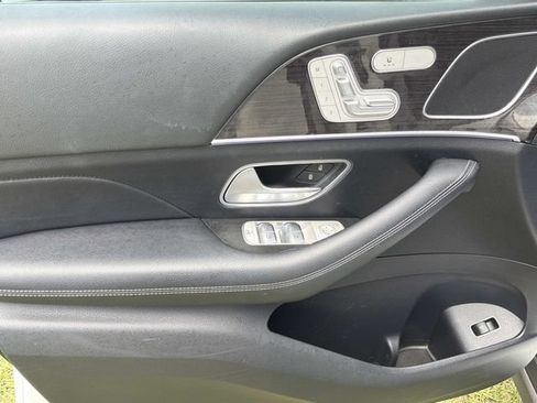 Used 2022 Mercedes-Benz GLE 350 image 18