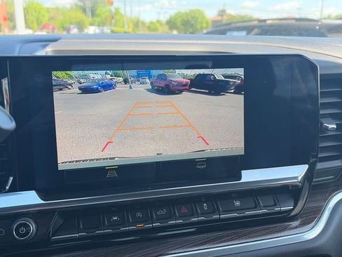 Used 2025 Chevrolet Silverado 1500 LT image 21