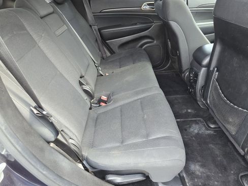 Used 2014 Jeep Grand Cherokee Laredo w/ Security & Convenience Group image 16