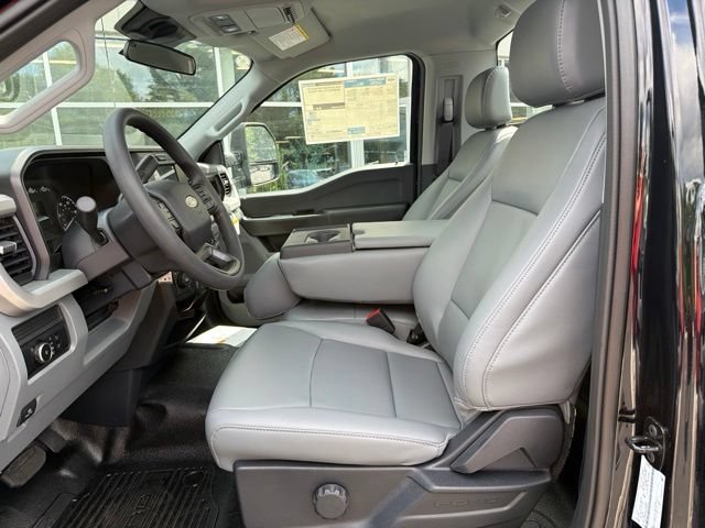 New 2026 Ford F550 4x4 Regular Cab Super Duty image 14