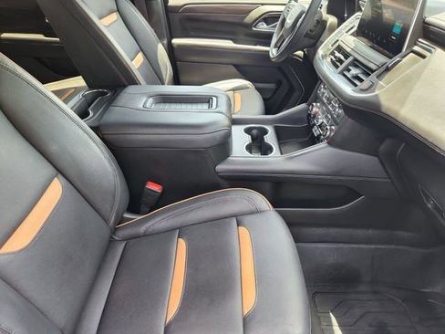 Used 2024 GMC Yukon AT4 w/ Technology Package AWD/4WD image 14