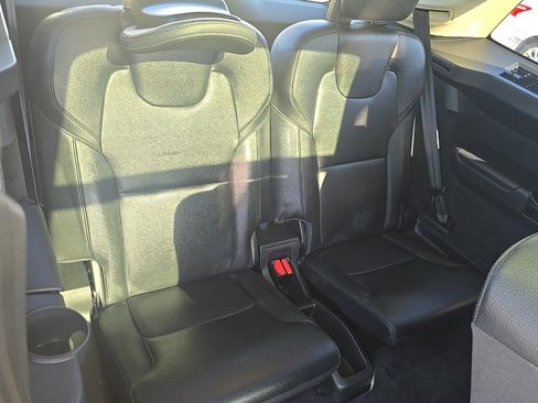 Used 2023 Volvo XC90 B6 Plus w/ Protection Package Premier AWD/4WD image 10