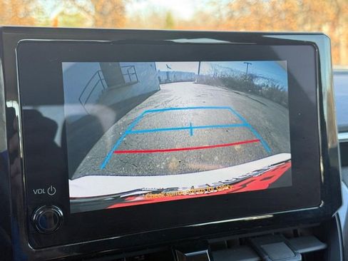 Used 2024 Toyota Corolla LE image 20