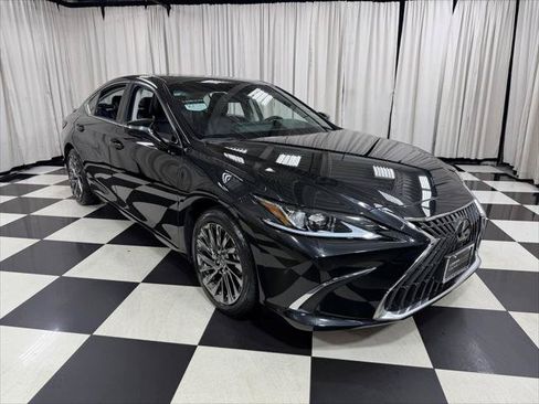 Certified 2024 Lexus ES 300h w/ Technology Package FWD image 1