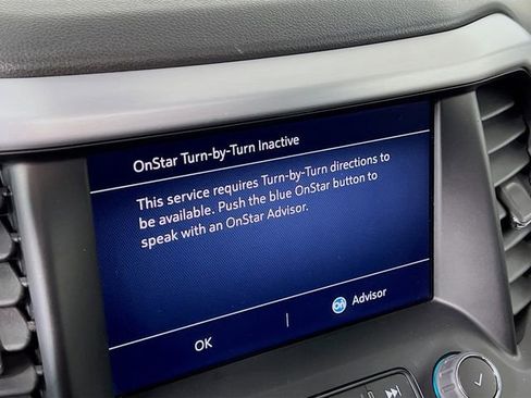 Certified 2023 GMC Acadia SLE image 11