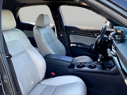 Used 2022 Honda Civic Sport Touring image 8