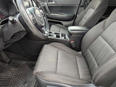 Used 2017 Kia Sportage LX AWD/4WD image 15