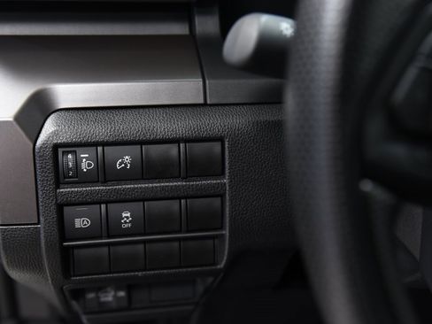 Used 2024 Toyota Tacoma SR5 image 18