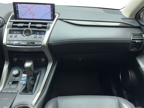 Used 2018 Lexus NX 300 FWD image 19