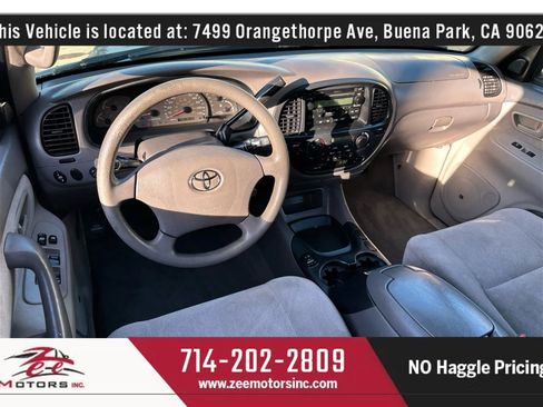 Used 2003 Toyota Sequoia SR5 image 17