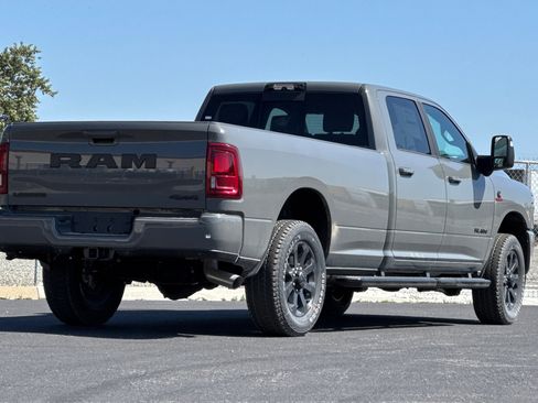 New 2026 RAM 2500 Laramie AWD/4WD image 3