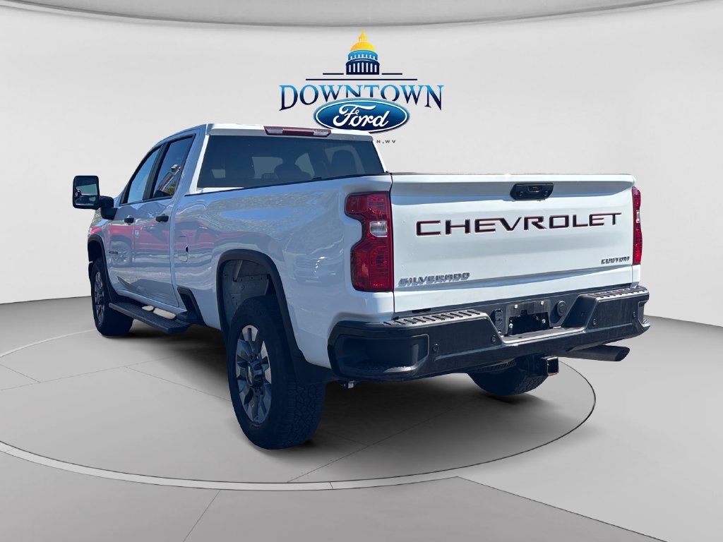 Used 2025 Chevrolet Silverado 2500 Custom w/ Custom Convenience Package AWD/4WD image 5