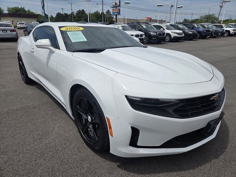 Used 2020 Chevrolet Camaro LT w/ Technology Package RWD image 1