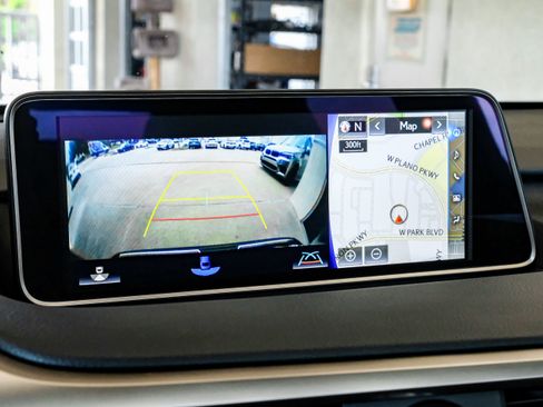 Used 2019 Lexus RX 350 FWD w/ Luxury Package image 21