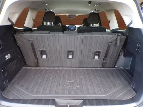 Used 2019 Subaru Ascent Premium image 11