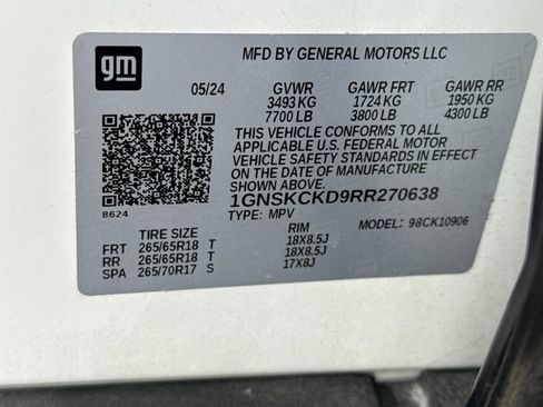 Used 2024 Chevrolet Suburban LT image 44