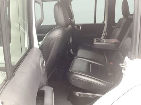 Used 2022 Jeep Wrangler Unlimited Sahara 4xe w/ Cold Weather Group image 17