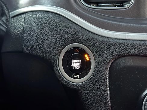 Used 2019 Dodge Charger GT image 32