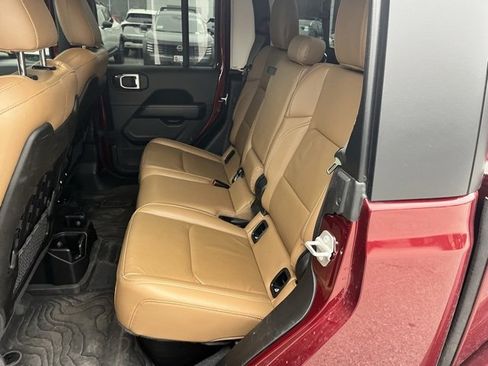 Used 2022 Jeep Gladiator Rubicon w/ LED Lighting Group image 12