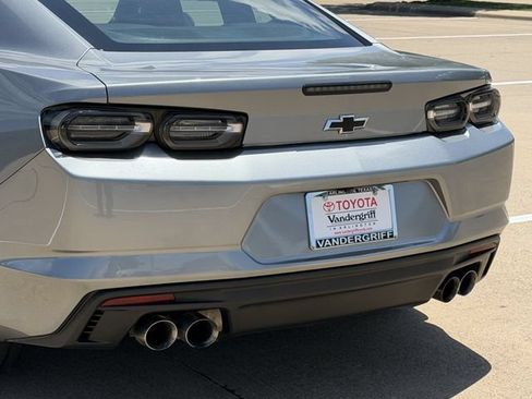 Used 2023 Chevrolet Camaro LT RWD image 6