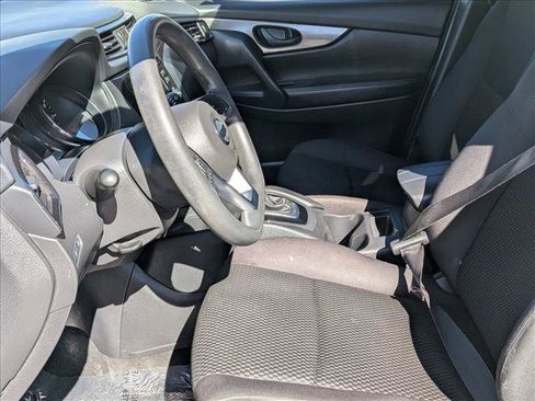 Used 2018 Nissan Rogue Sport S FWD image 15