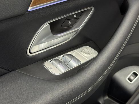 Certified 2026 Mercedes-Benz GLE 350 4MATIC image 23