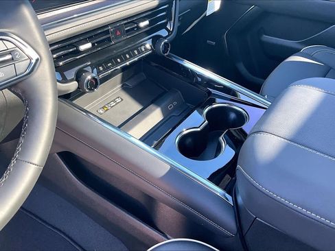 New 2026 Chevrolet Tahoe Premier AWD/4WD image 7