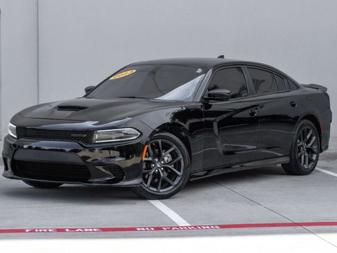 Used 2023 Dodge Charger R/T w/ Blacktop Package RWD image 12