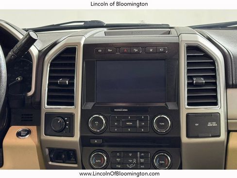 Used 2018 Ford F350 Lariat w/ Lariat Ultimate Package AWD/4WD image 27