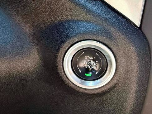 Used 2019 Chevrolet Silverado 1500 LTZ AWD/4WD image 28