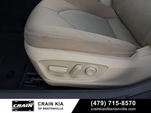 Used 2023 Toyota Camry LE FWD image 11
