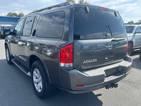 Used 2011 Nissan Armada SV w/ Driver Pkg image 3