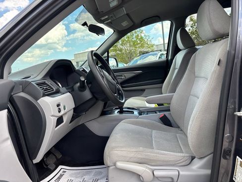 Used 2016 Honda Pilot LX image 10