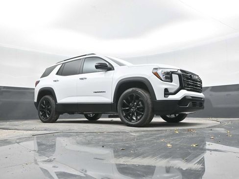 New 2026 GMC Terrain Elevation w/ Elevation Premium Package image 40