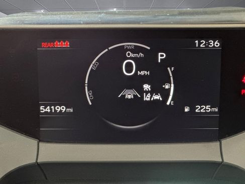 Used 2024 Toyota Prius LE FWD image 22
