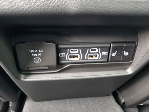 New 2025 Jeep Grand Cherokee Limited AWD/4WD image 29