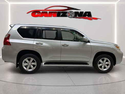 Used 2011 Lexus GX 460 w/ Comfort Plus Pkg image 11