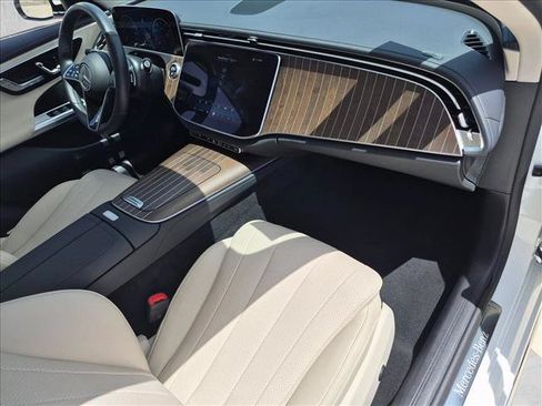 Used 2026 Mercedes-Benz E 350 4MATIC Sedan image 20