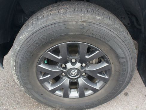 Used 2023 Toyota Tacoma SR5 image 22