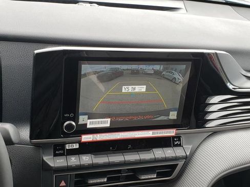 New 2026 Toyota Camry SE FWD image 17
