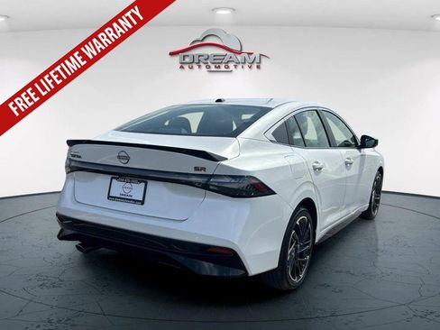 New 2026 Nissan Sentra SR w/ SR All Weather Package FWD image 11